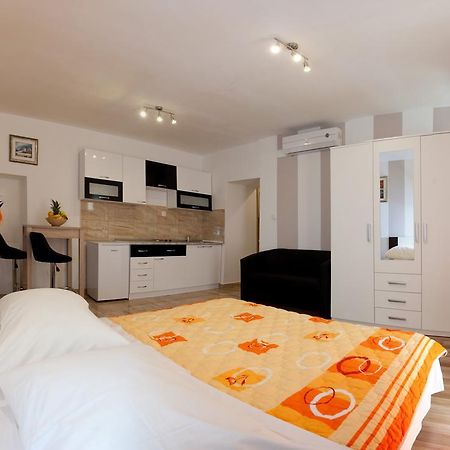 Central Luxury Rooms Izidor Split Oda fotoğraf