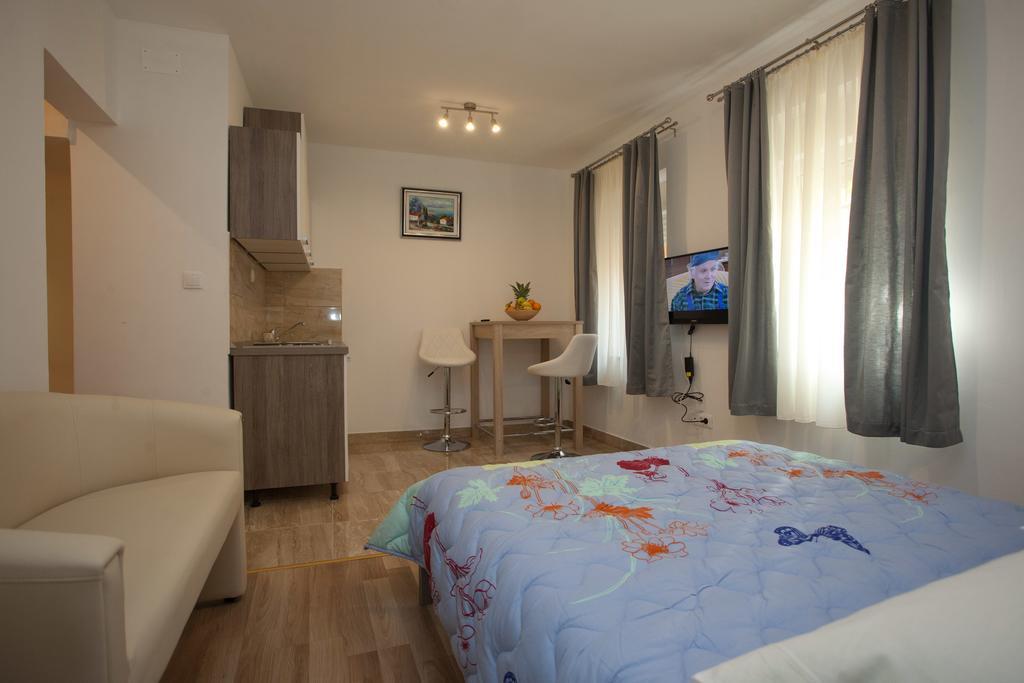 Central Luxury Rooms Izidor Split Oda fotoğraf
