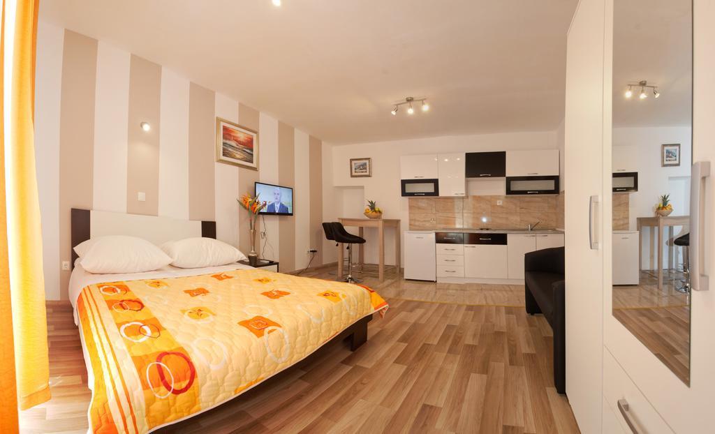 Central Luxury Rooms Izidor Split Oda fotoğraf